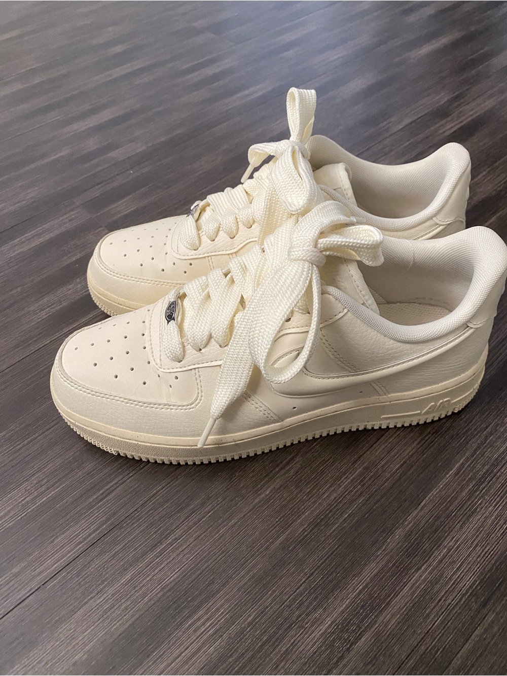 Nike womens Air force 1 ‘07 Coconut Milk